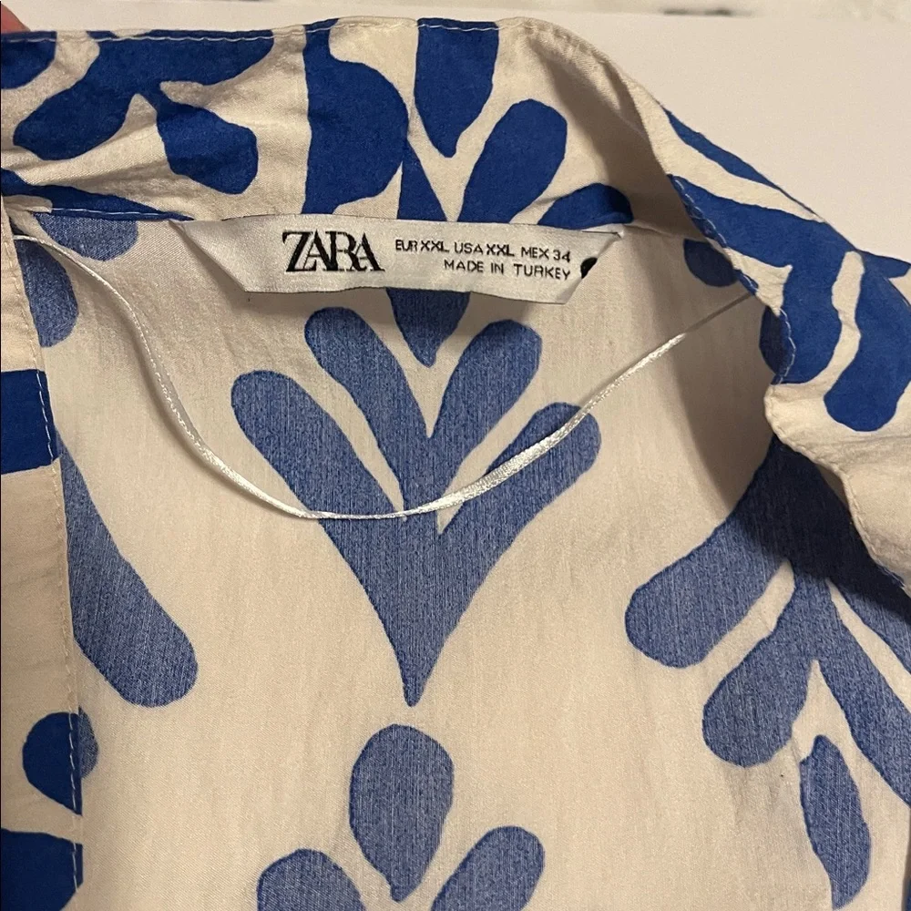 Zara Blue Floral Print Cream Dress - Picture 2 of 3